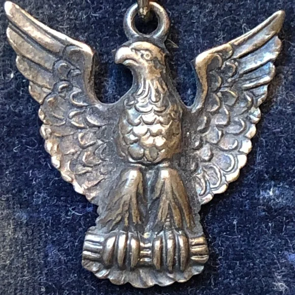 Antique Eagle Scout badge - Picture 4 of 7